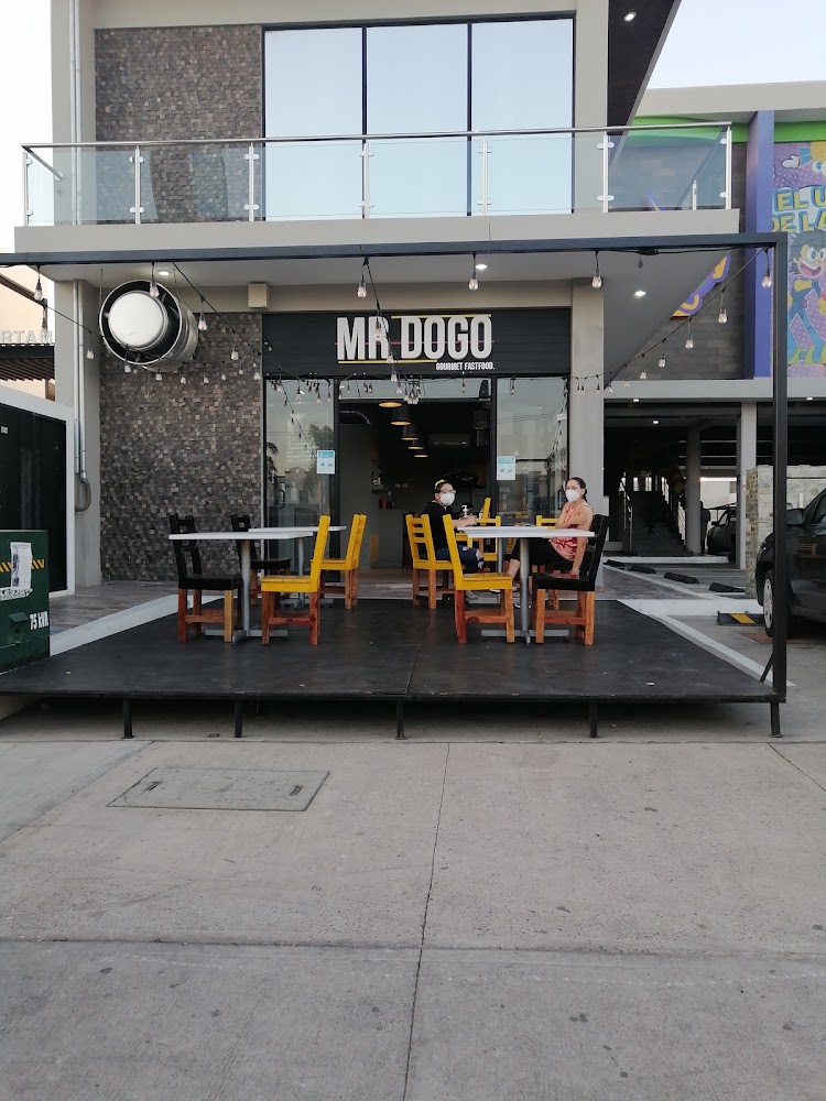 Mr Dogo Real del Valle