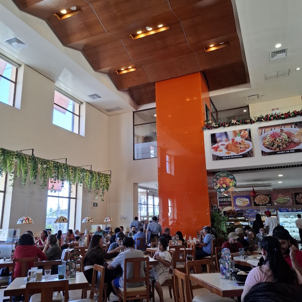 Panamá Restaurante y Pastelería Gabriel Leyva