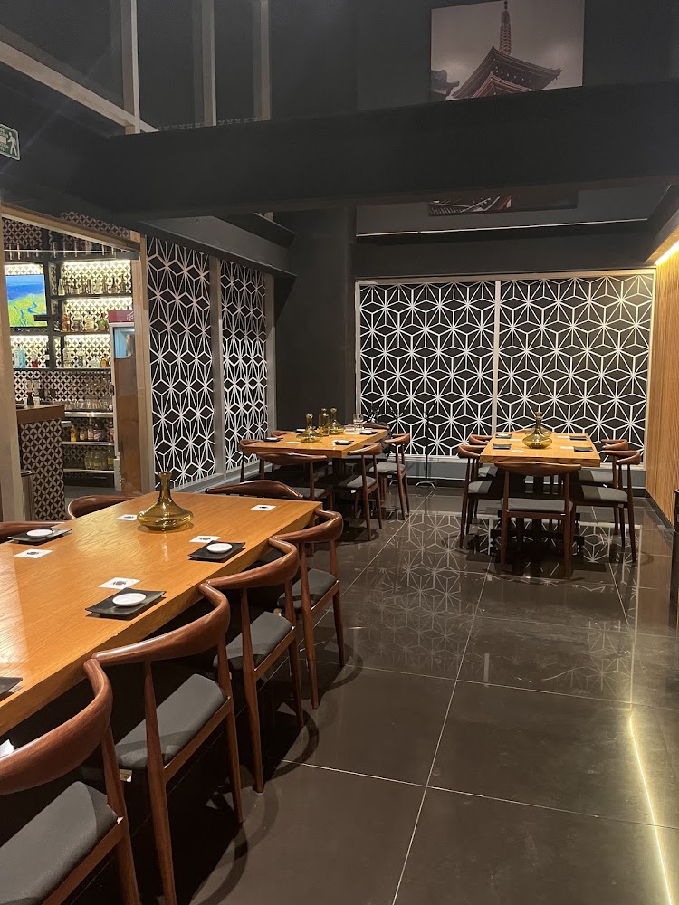 Mahi Sushi Bar