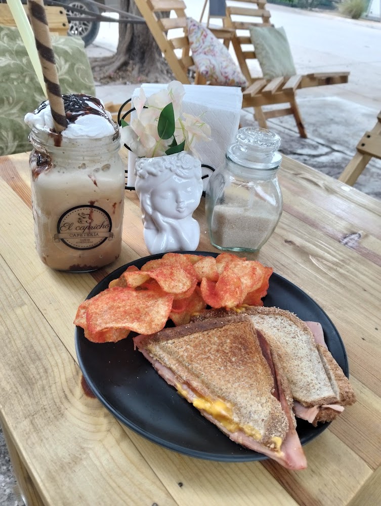 El Capricho Cafeteria