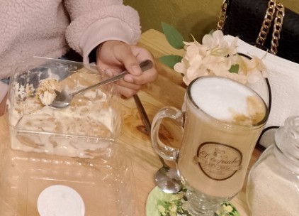 El Capricho Cafeteria