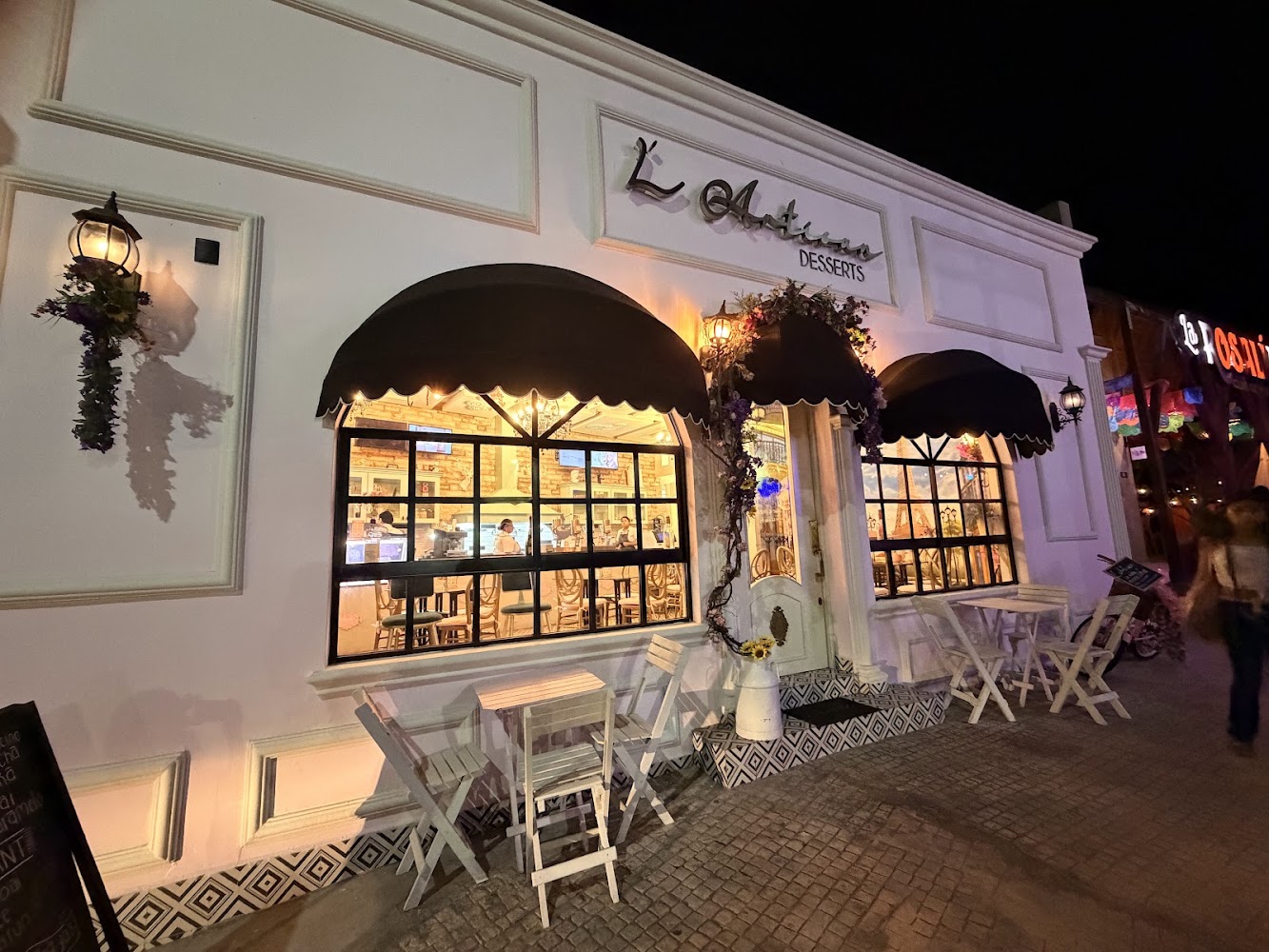 L Artisan Nieves de garrafa y churros