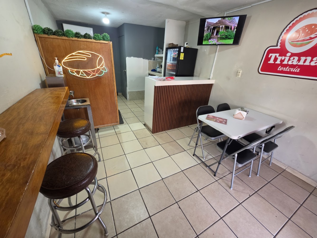 Tortas Triana suc Pasadena