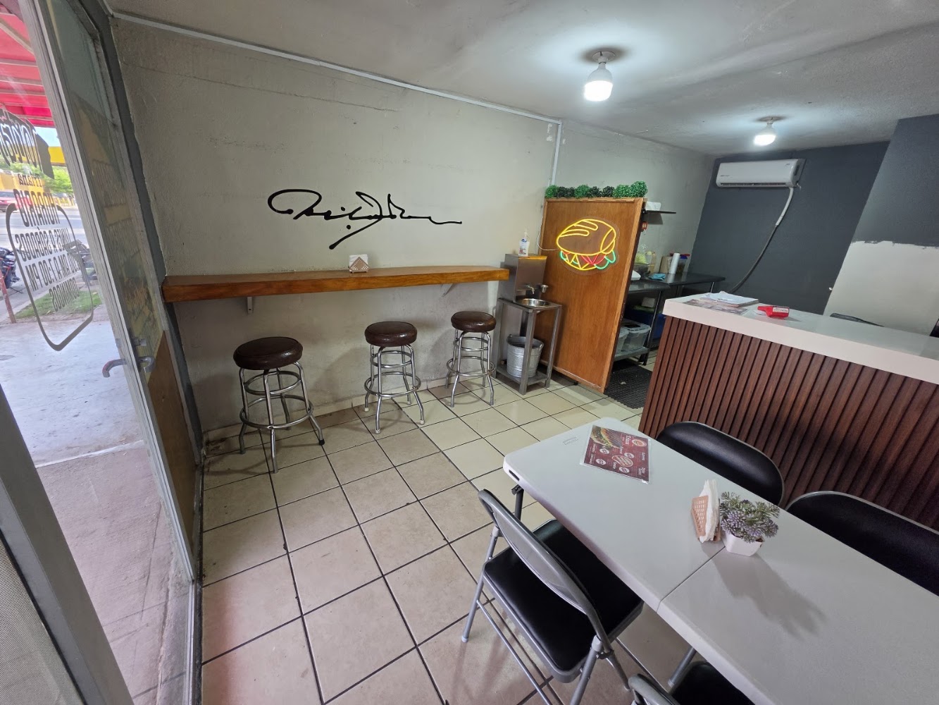 Tortas Triana suc Pasadena