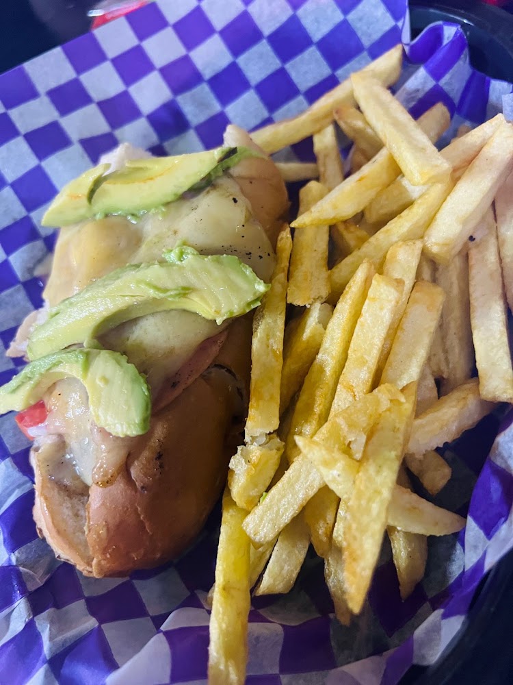 Wero's Hot Dogs, Hamburguesas y Boneless