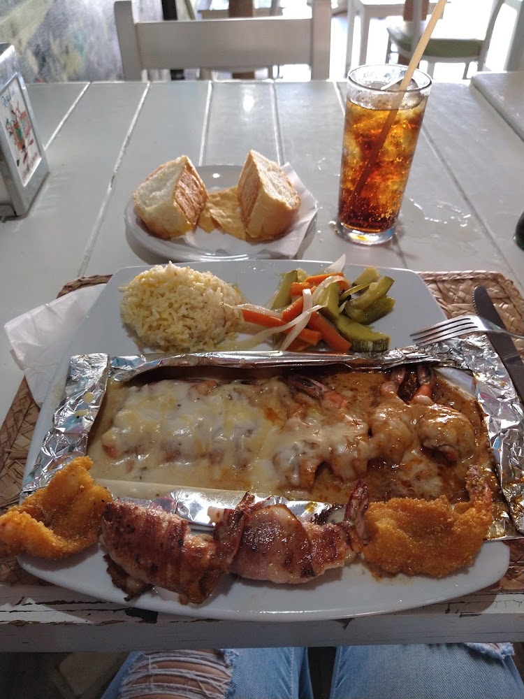 El Mazatleco Mariscos MZT