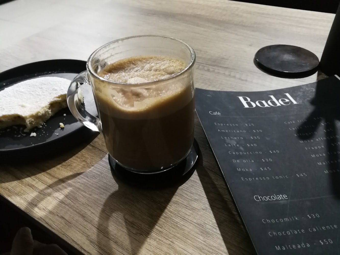 Badel · Pan y café