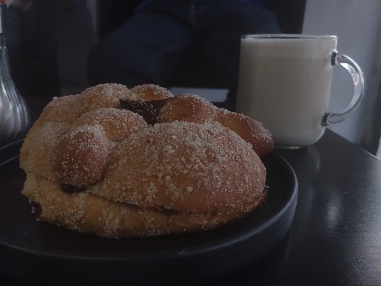 Badel · Pan y café