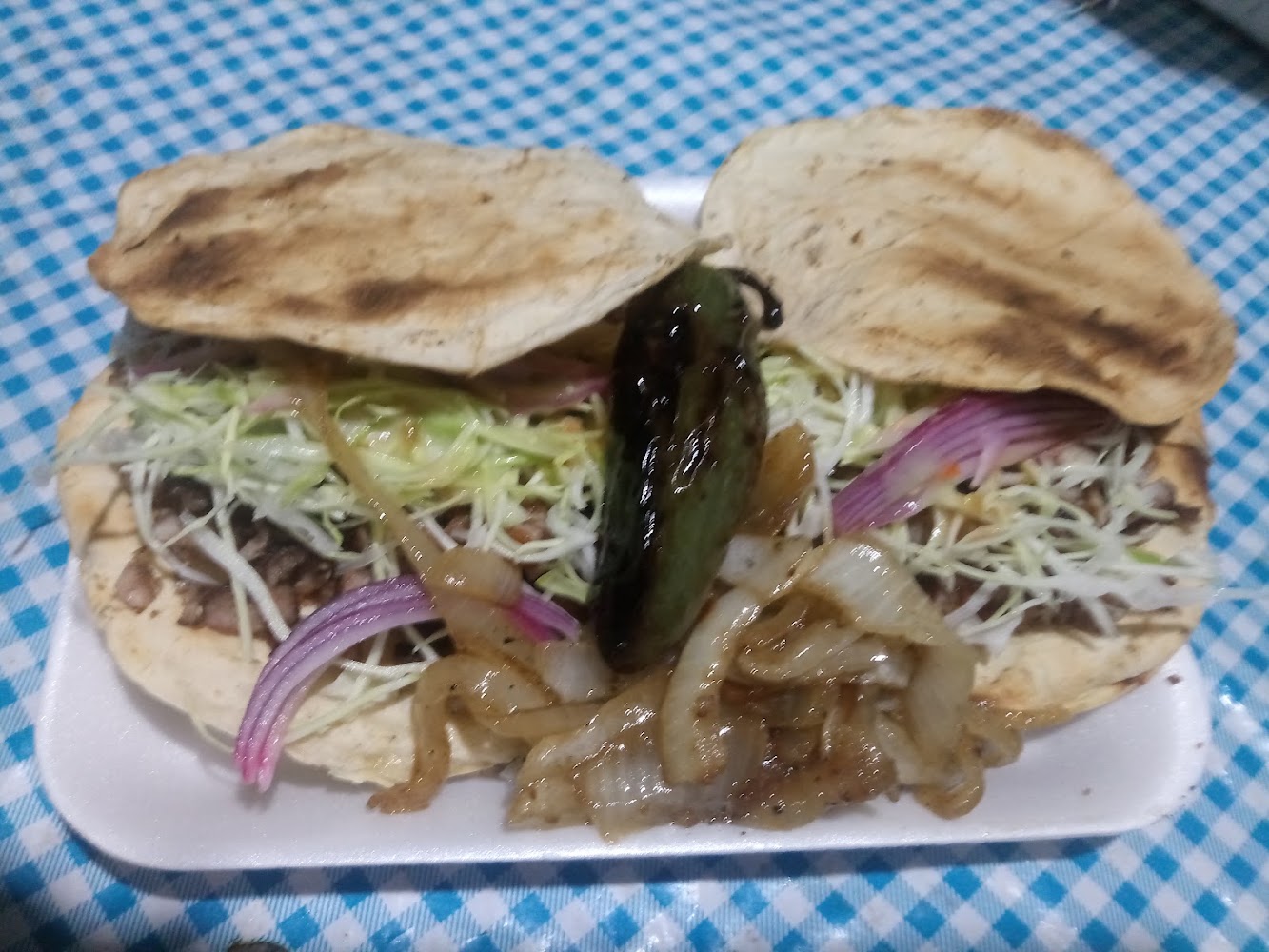 Tacos los Parados Son de Noche