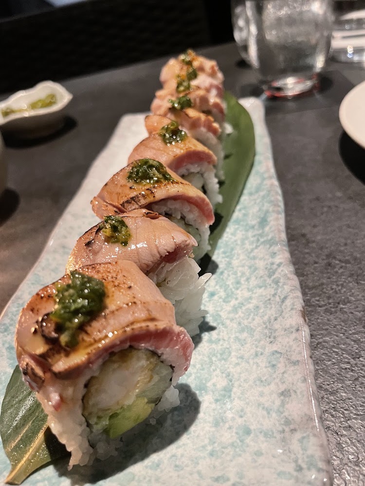 Totoru Sushi & Asian Fusion