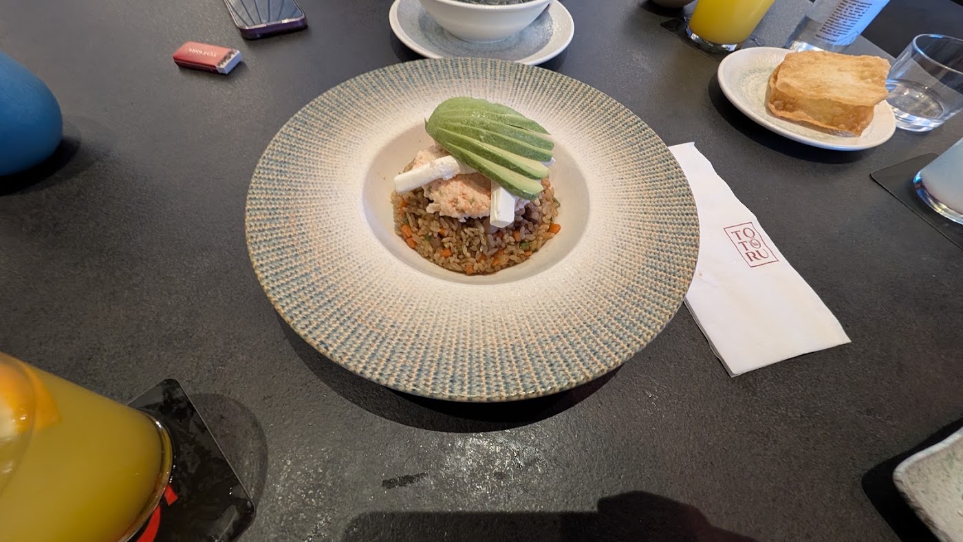 Totoru Sushi & Asian Fusion