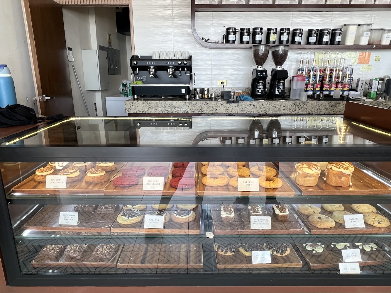 Maison Bakery