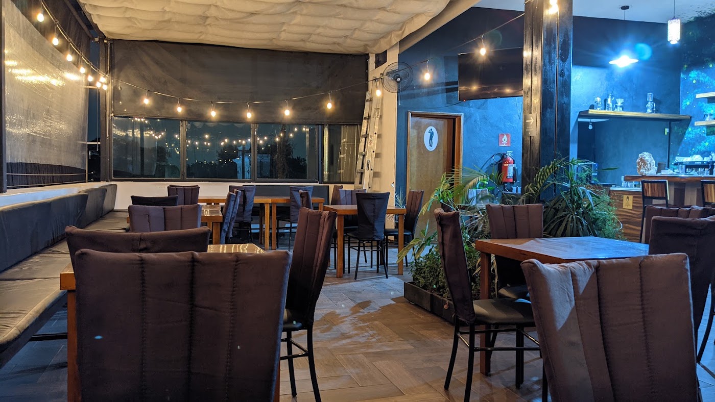 Luziernaga Café