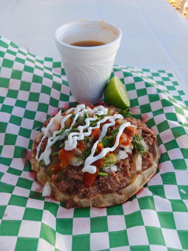 Tacos de Birria Che Rios