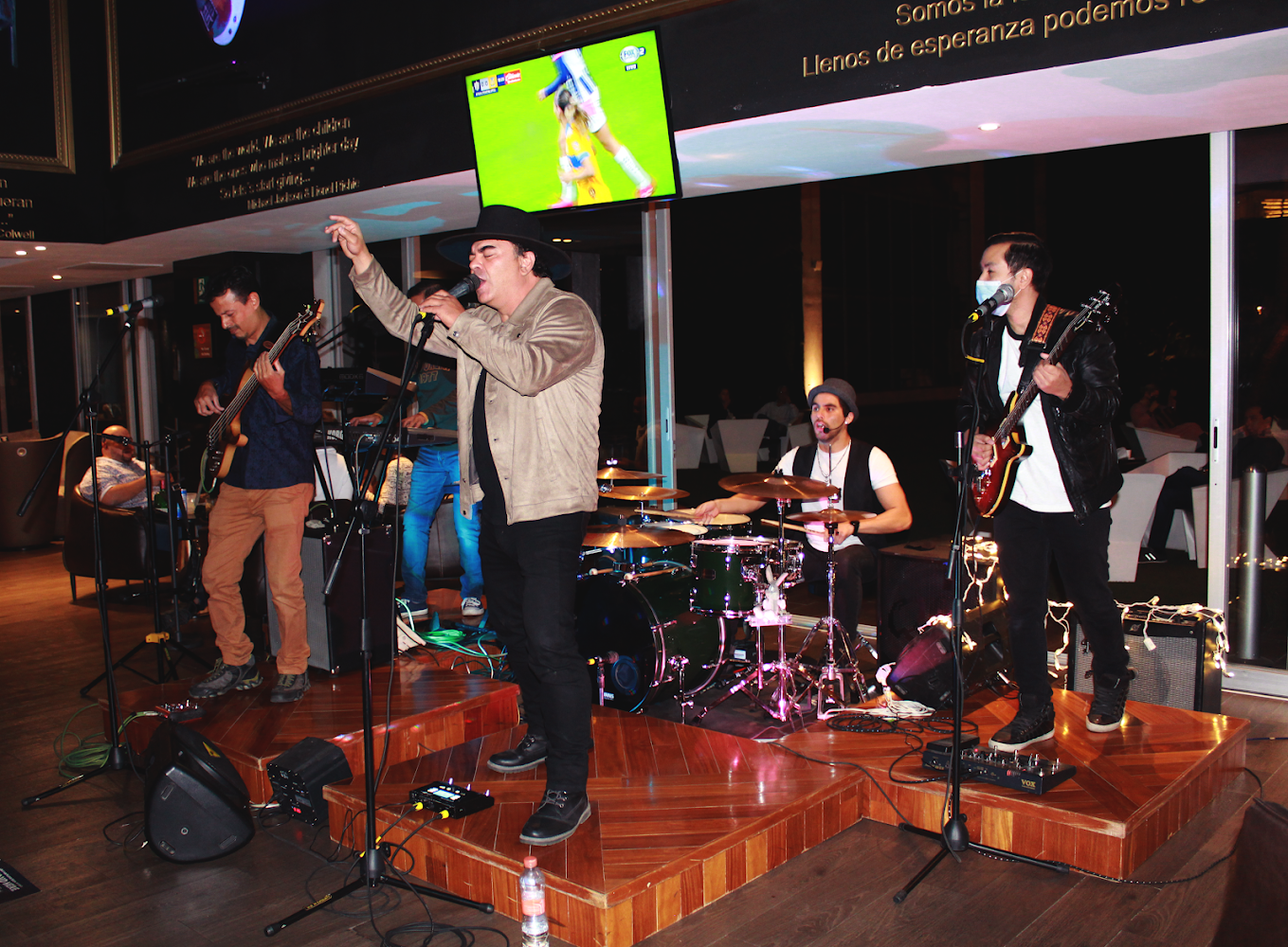 UTC-6 Lobby Bar at Hard Rock Hotel Guadalajara