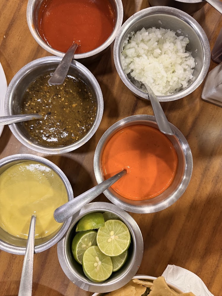 TOMATE Taquería