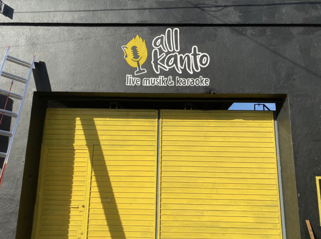 All Kanto Karaoke Bar