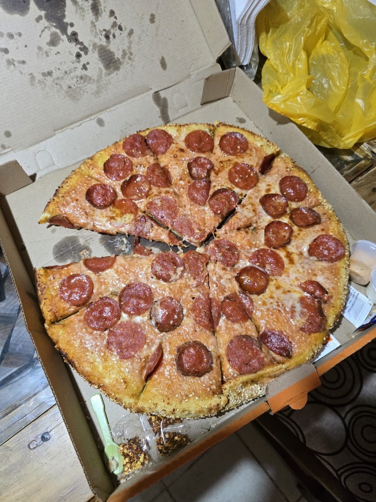Nine Minutes Pizza