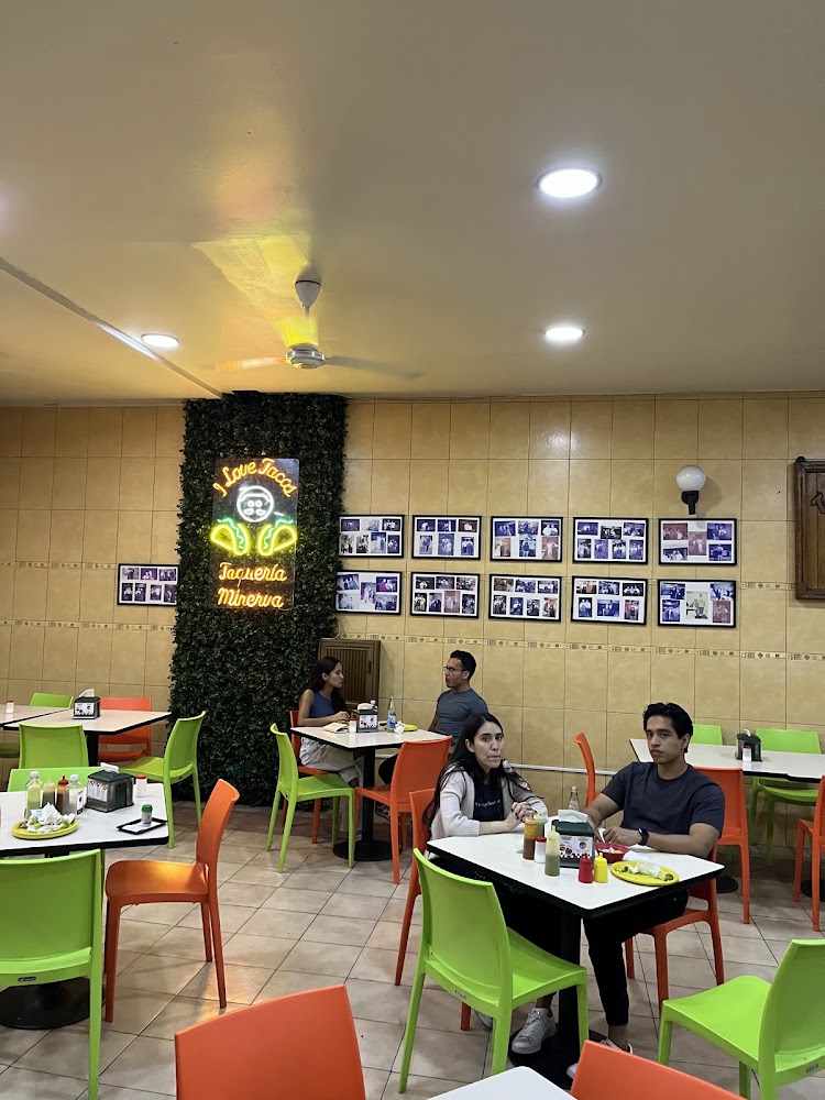 Taquería Minerva