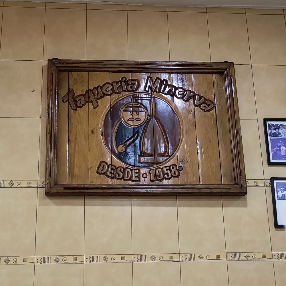 Taquería Minerva