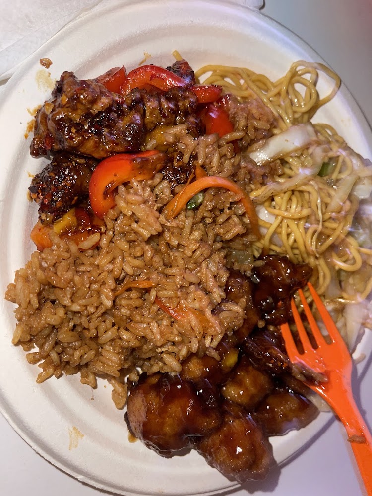 Qin Oriental Food Midtown