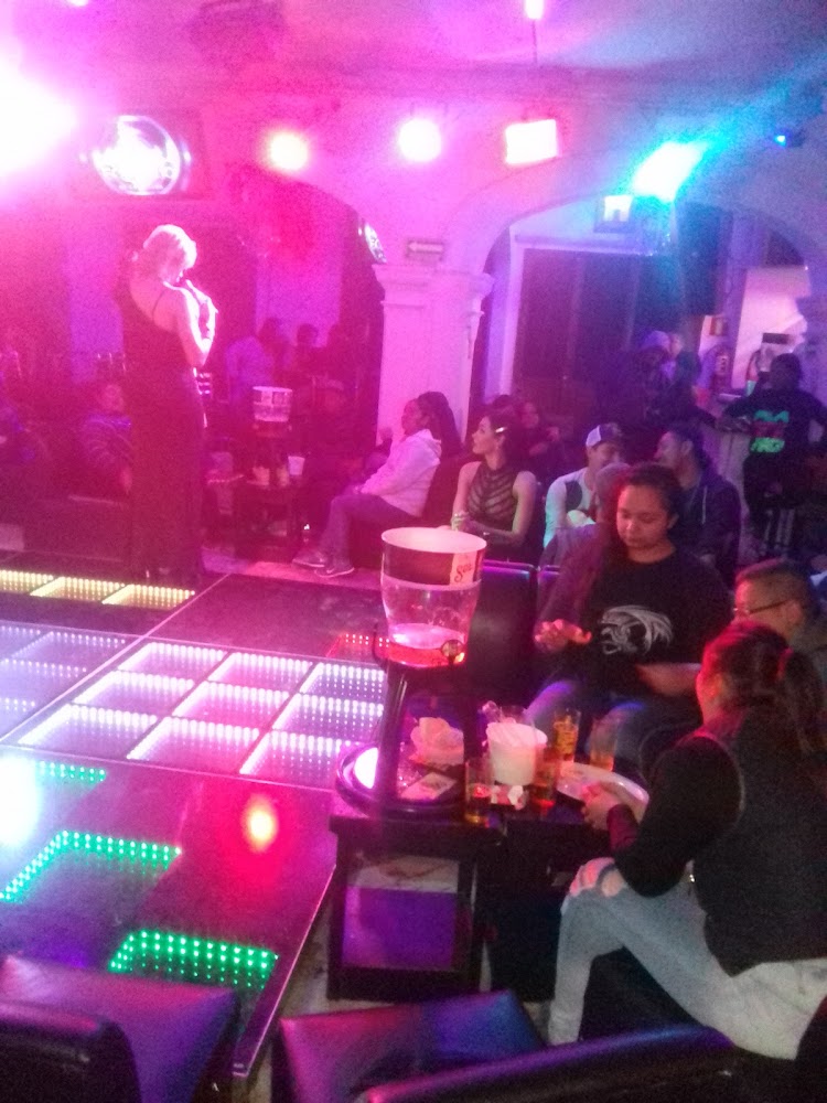 Equilibrio Discotheque Club