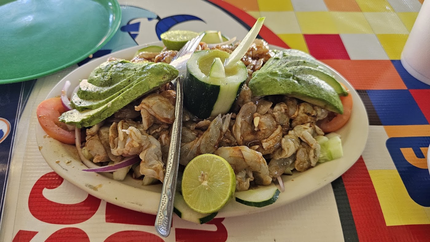 Mariscos El Atorón Alcalde