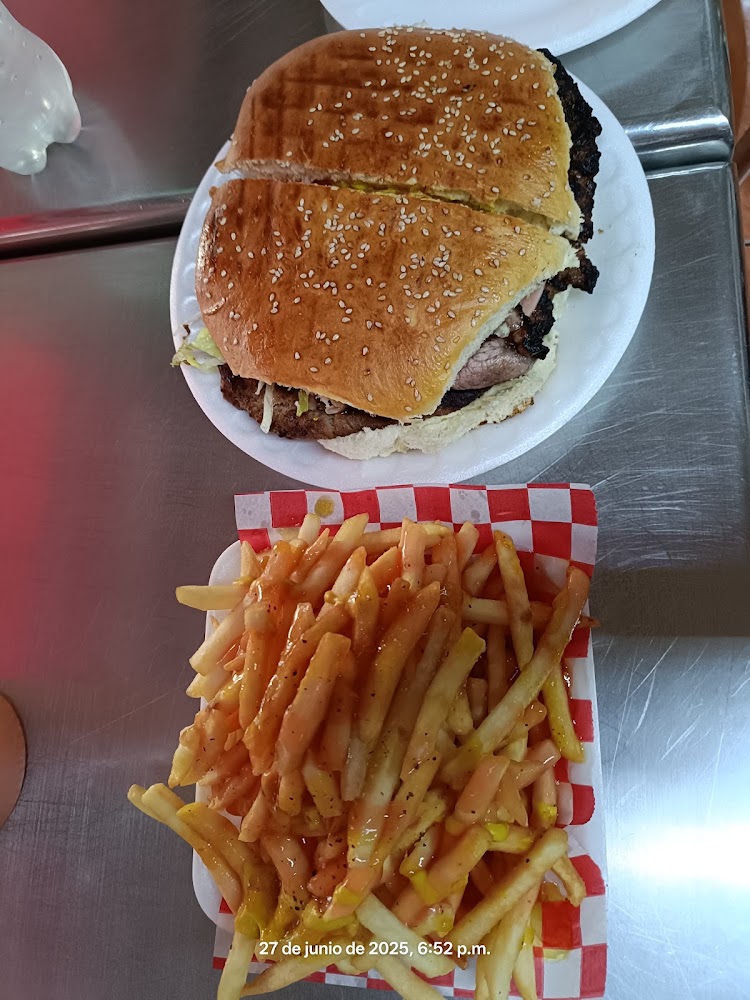 Hamburguesas al Carbon Guvi