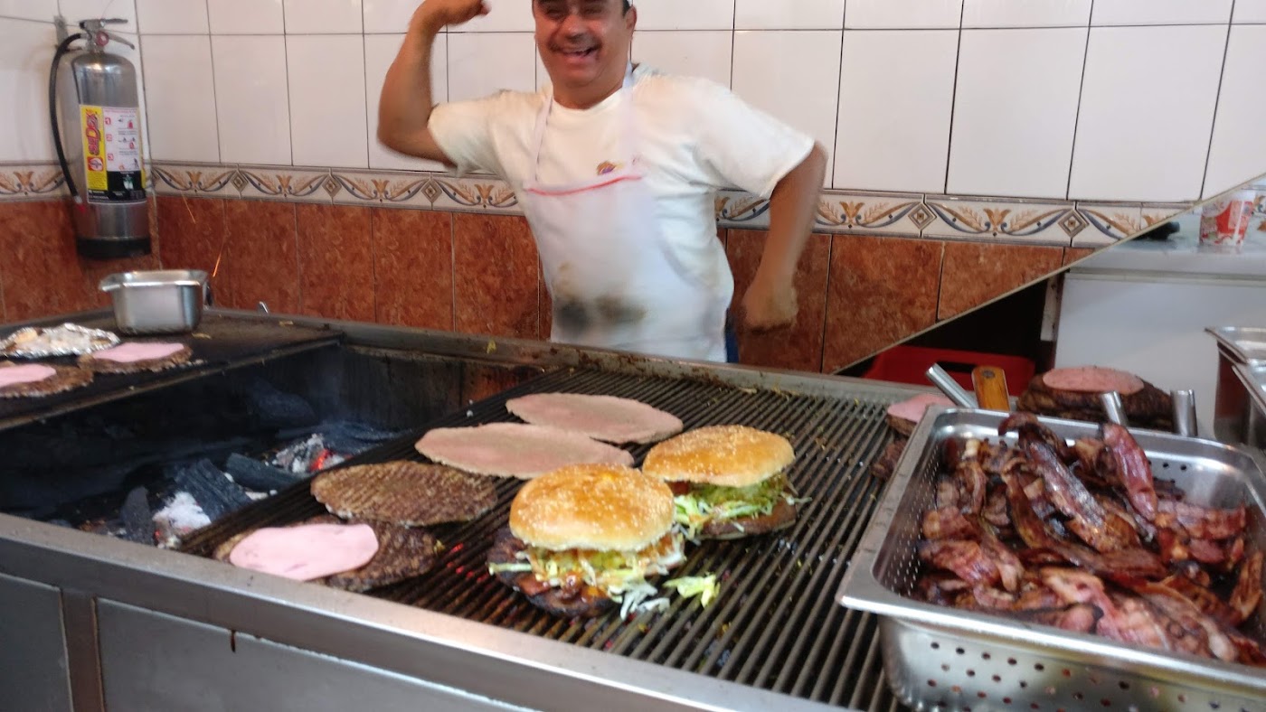 Hamburguesas al Carbon Guvi