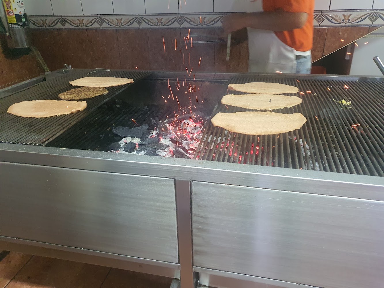 Hamburguesas al Carbon Guvi