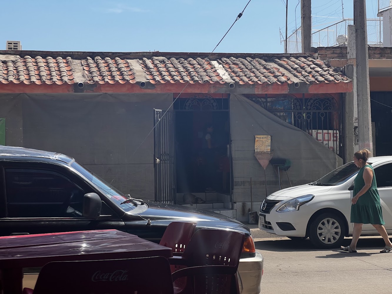 Tacos De Birria "La Vecina"