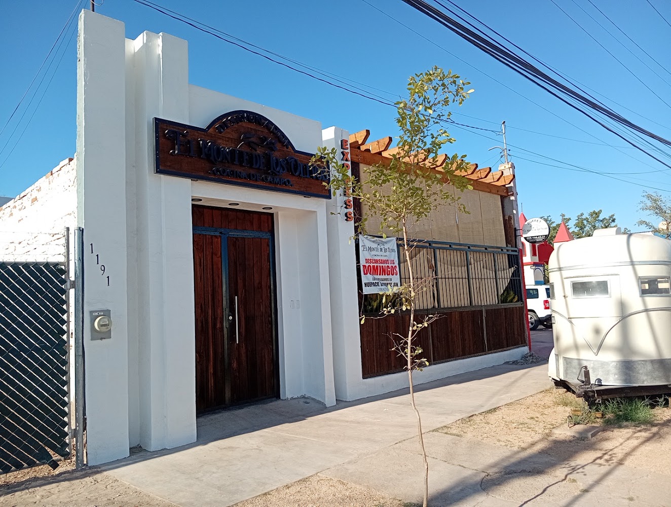 El Monte de Los Olivos / Los Mochis