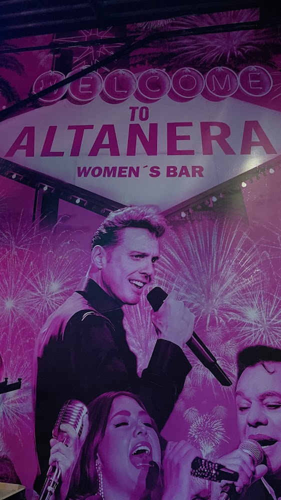 Altanera Women’s Bar