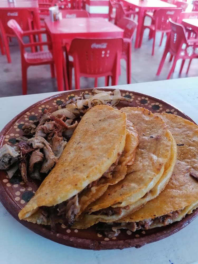 Birrieria La Tapatia