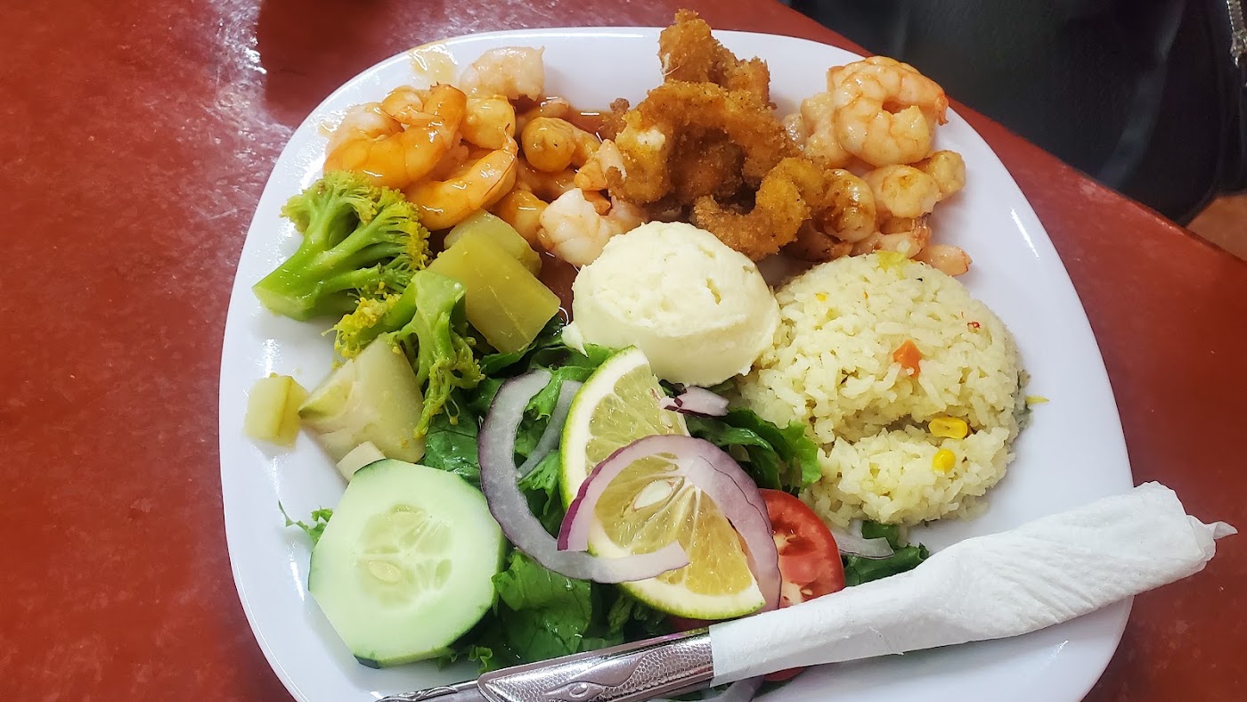 Mariscos La Bandera