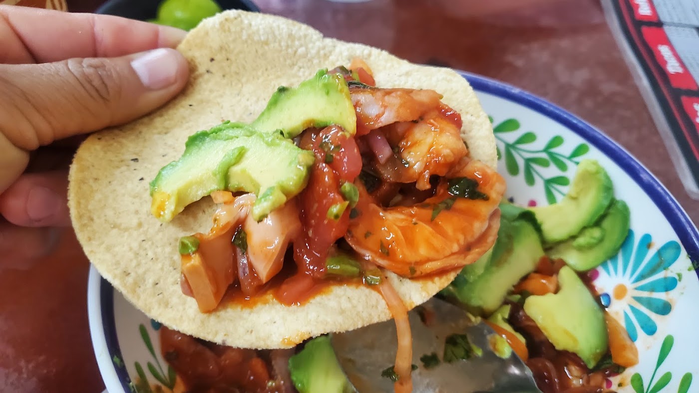 Mariscos La Bandera