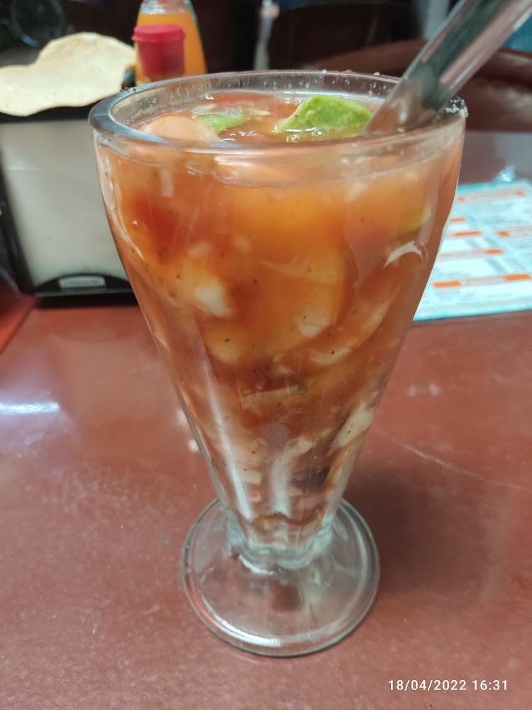 Mariscos La Bandera