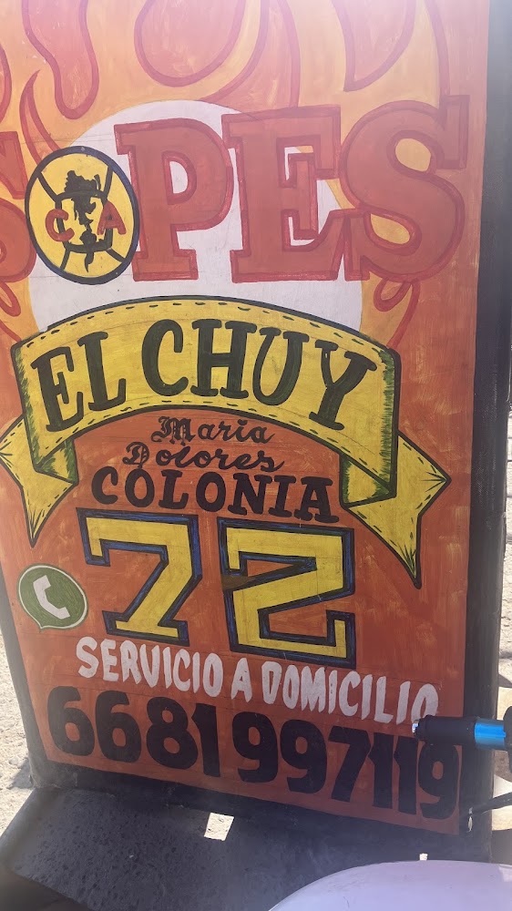 Sopes "El Chuy"