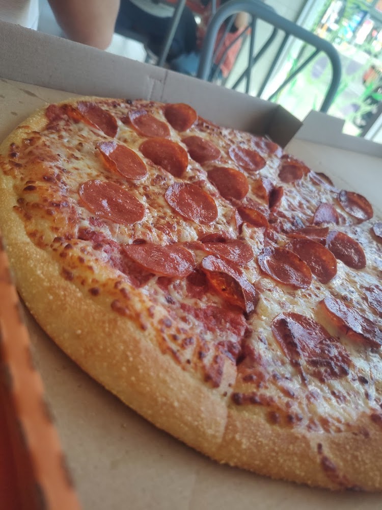 Little Caesars Bravo