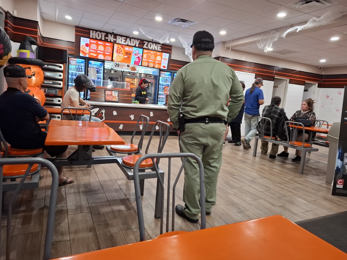 Little Caesars Bravo