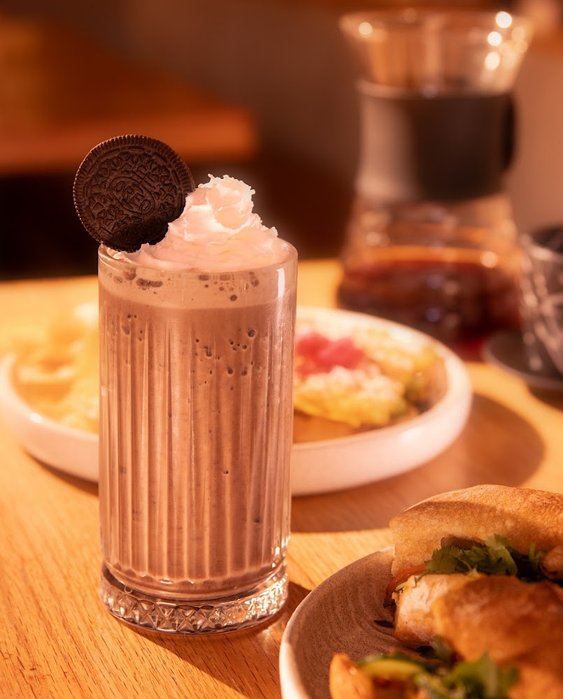 DailyShot Café