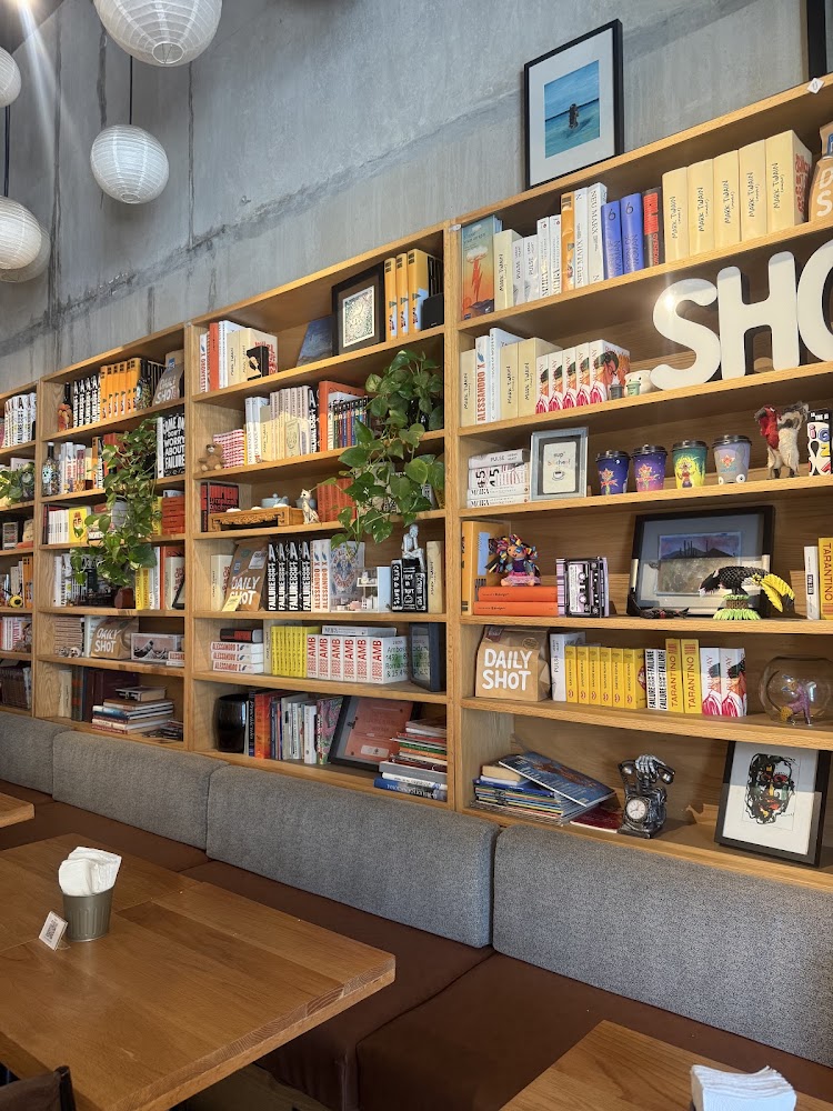 DailyShot Café