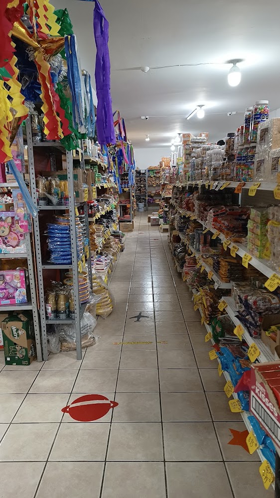 Dulcería La Piñata