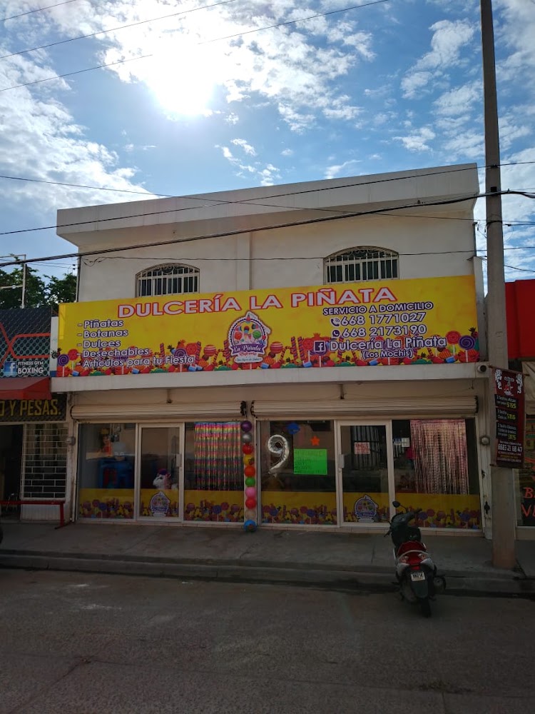 Dulcería La Piñata