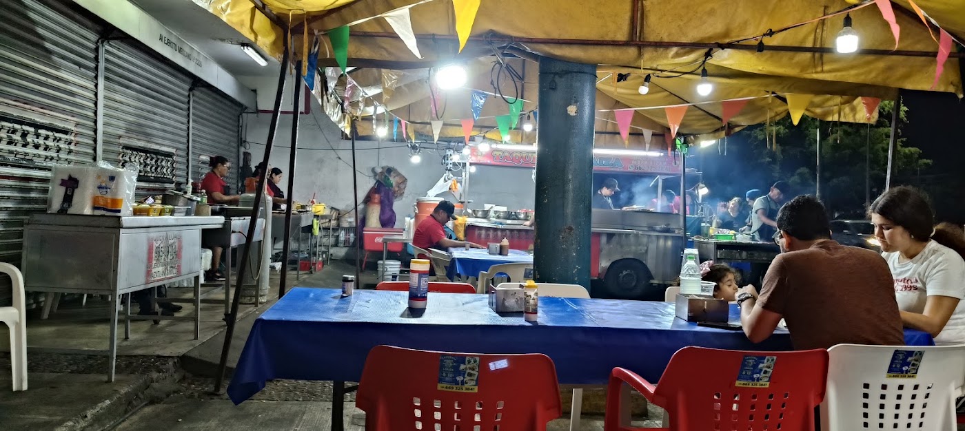 Tacos Loaiza