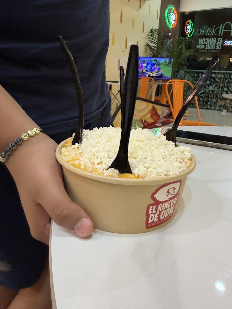 El rincon de Odil elotes y snacks