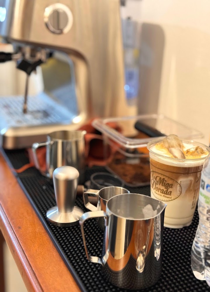 La Miga Dorada • Coffee & Bakery