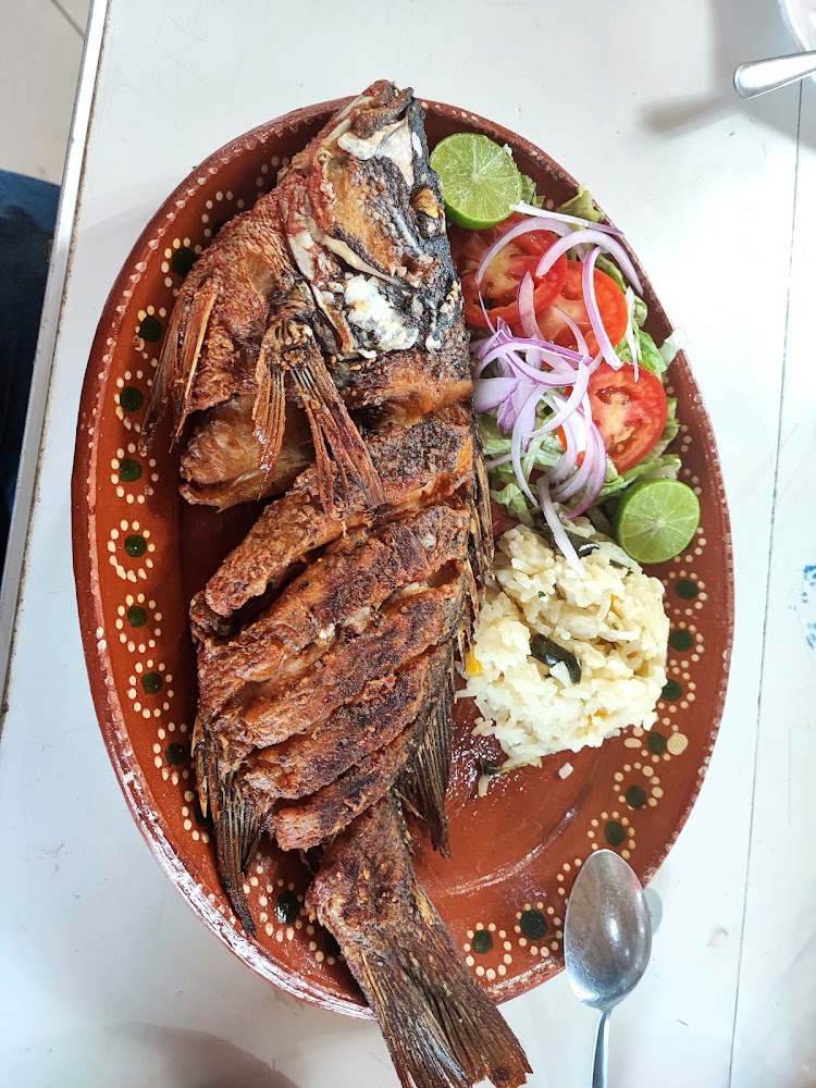 Mariscos La Escondida
