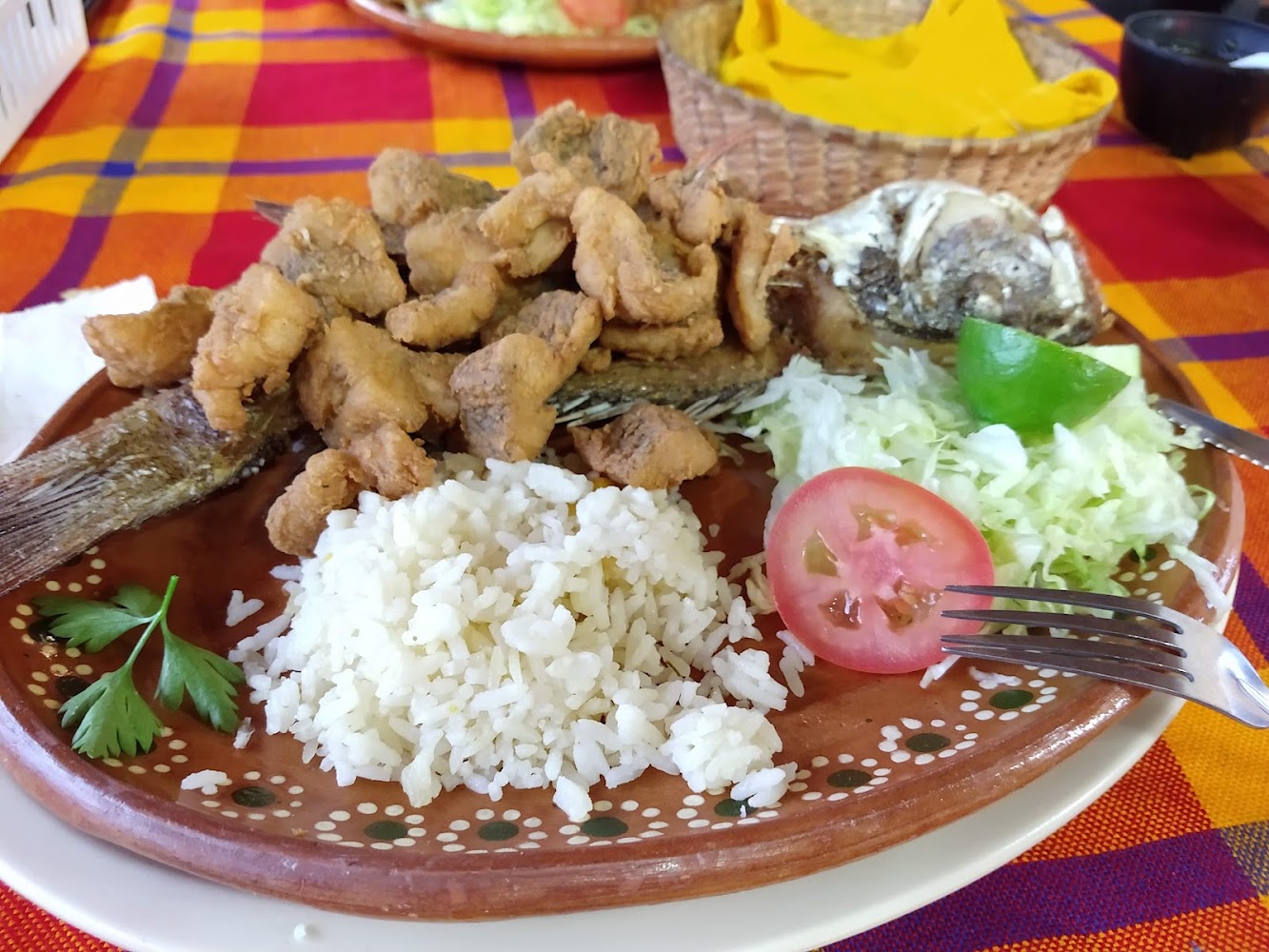 Mariscos La Escondida