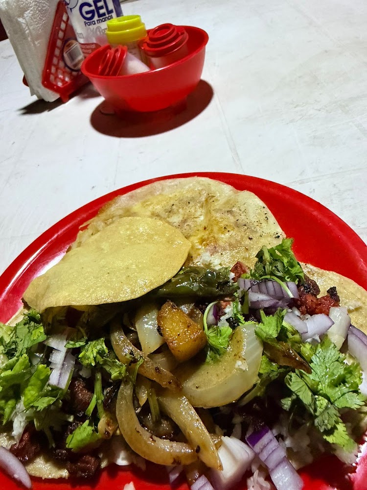 Tacos de Adobada Victoria